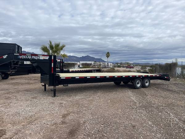 2023 Texas Pride 8.5' x 25' + 5' 16K GN Flat deck EQ Trailer.