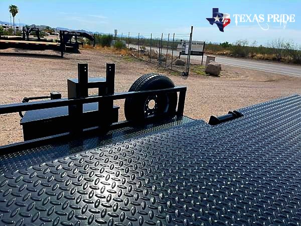 2026 7x21/ 7x(17+4) Bumper Pull Equipment/ Tilt Bed/ Car Hauler Trailer Texas Pride