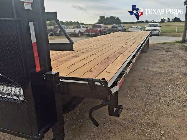 2025 Texas Pride 8.5x35+5 26k Gooseneck Equipment/ Flatbed Trailer