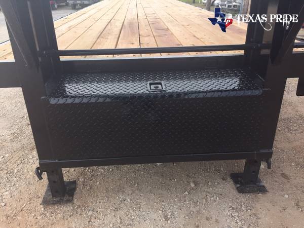 2025 Texas Pride 8.5X35+5 26k Gooseneck Flatbed Trailer