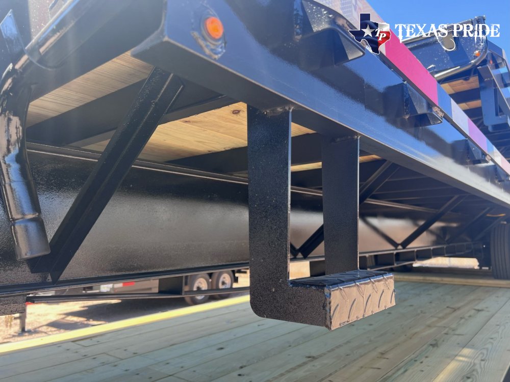 2026 Texas Pride 8.5x25+5 26K Gooseneck Flatbed $18,645