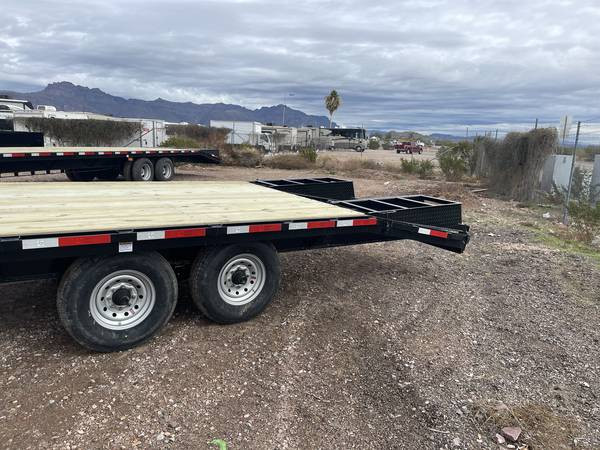 2023 New Texas Pride 8.5 x 25 + 5 16K GN Flat deck EQ Trailer