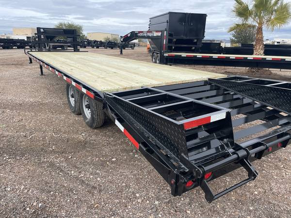 2023 New Texas Pride 8.5 x 25 + 5 16K GN Flat deck EQ Trailer