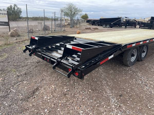 2023 New Texas Pride 8.5 x 25 + 5 16K GN Flat deck EQ Trailer