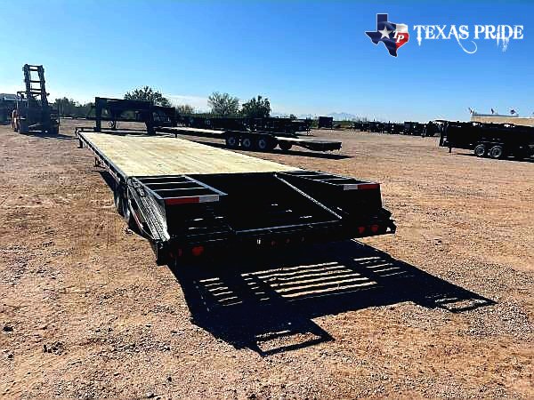 2025 Texas Pride 8.5X35+5 26k Gooseneck Flatbed Trailer