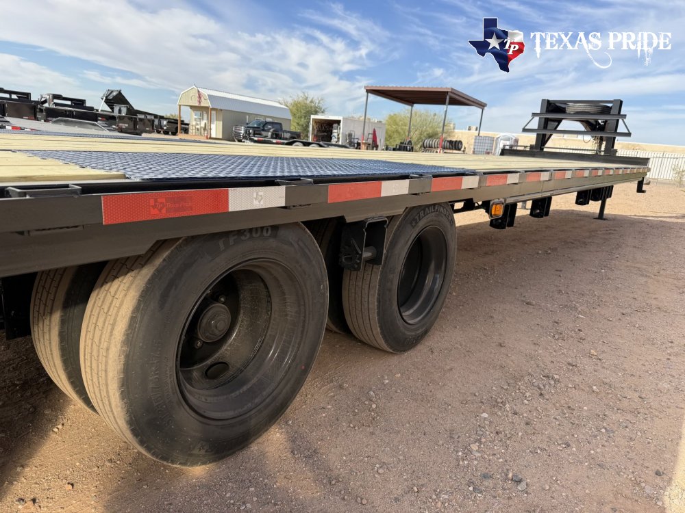 2025 Texas Pride 8.5X35+5 26k Gooseneck Flatbed Trailer