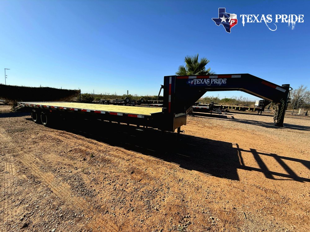 2025 Texas Pride 8.5x25+5 26k Gooseneck Equipment/ Flatbed Trailer