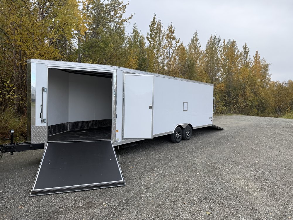 8' 6"x30' Haulmark Snowmobile