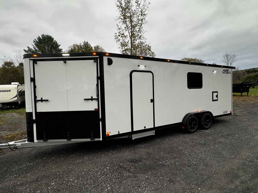 7.5'x22' nitro Snowmobile