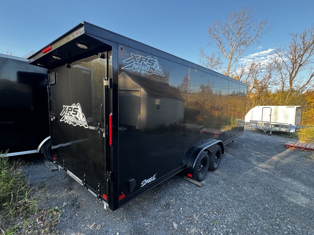 7.5'x22' nitro Snowmobile