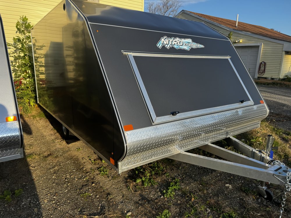 101"x14' nitro Snowmobile