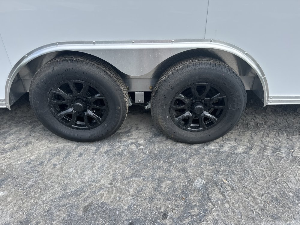 8' 5"x16' Xpress Enclosed Cargo