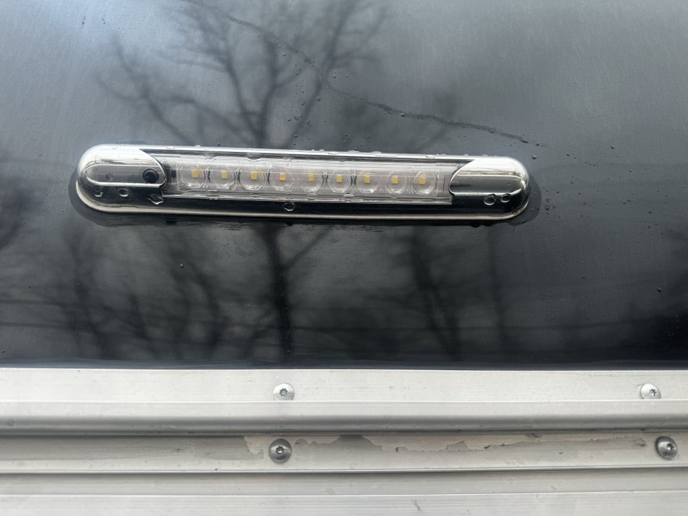 7' 6"x18' Xpress Snowmobile trailer