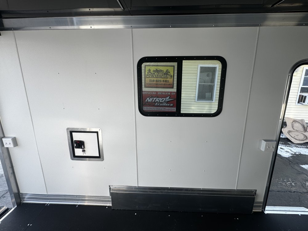 7' 6"x18' nitro Snowmobile trailer