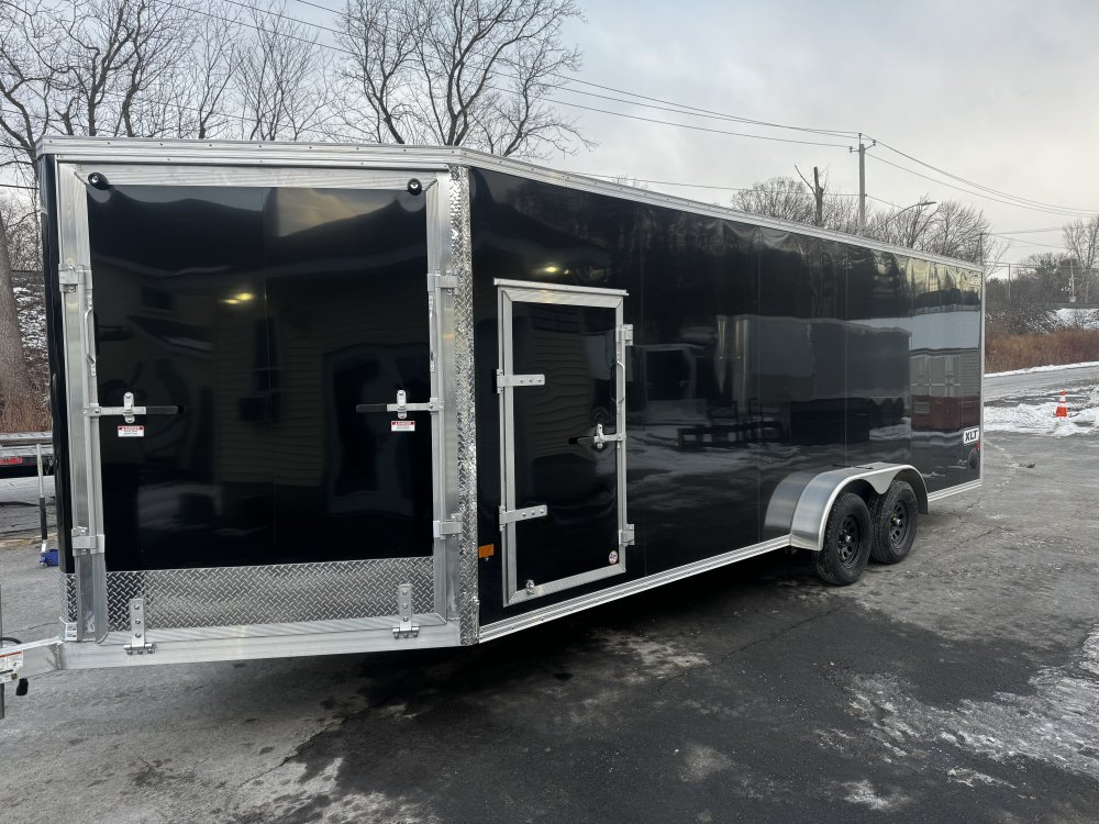 7'x22' Xpress Snowmobile trailer