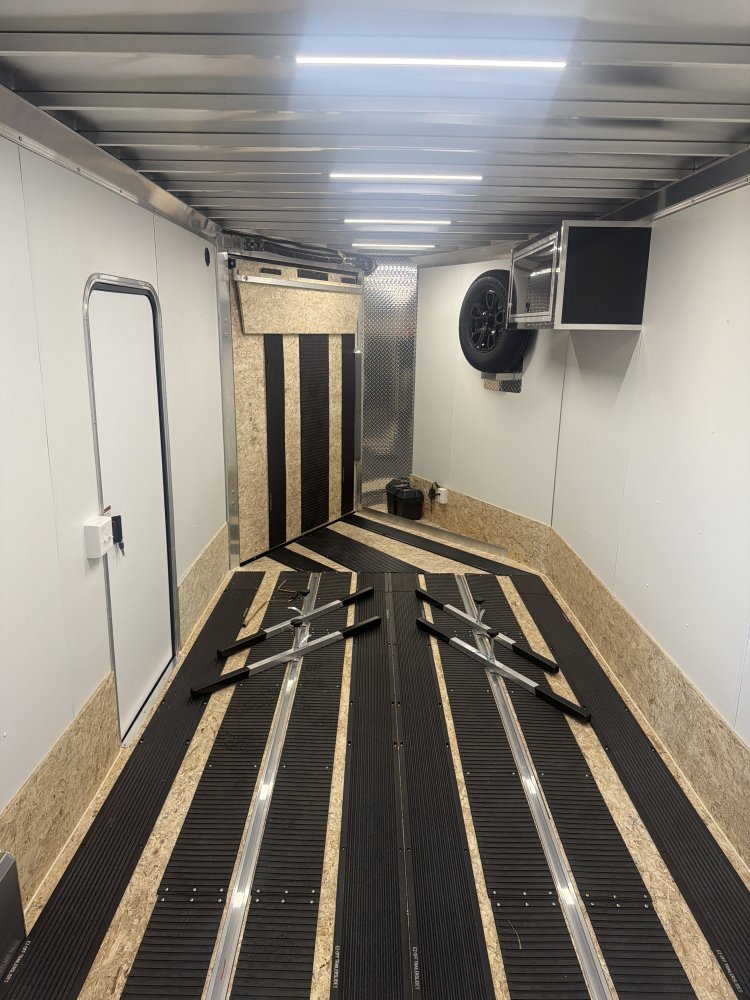 2027 5×22 Enclosed Cargo Trailer photo 6