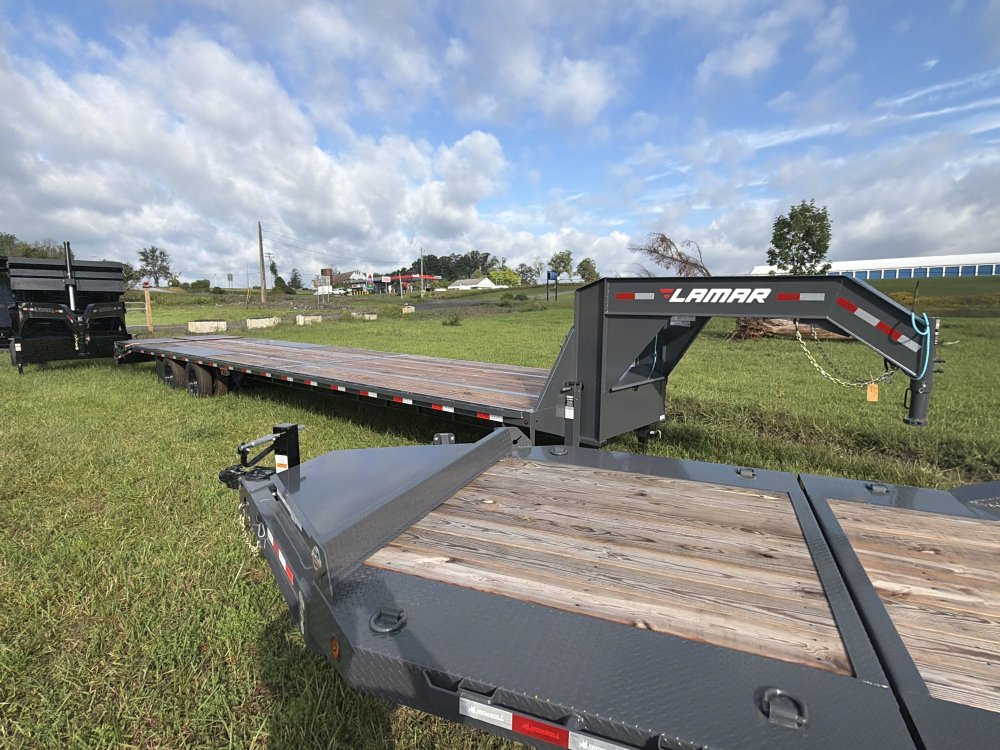 2026 Lamar 102X40 Gooseneck Deckover Equipment Trailer