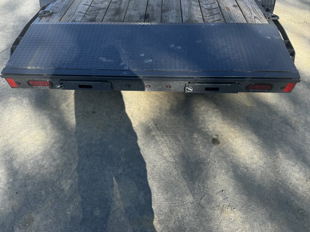 8'x18' lamer Flatbed Car Hauler