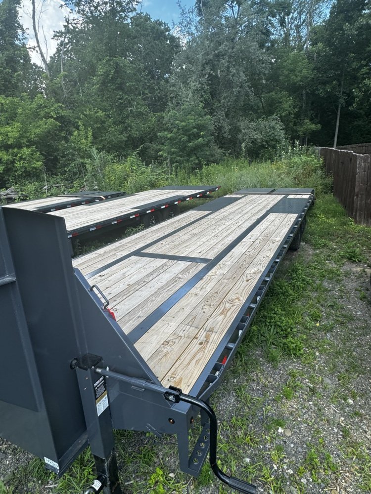 101"x32' lamer Gooseneck