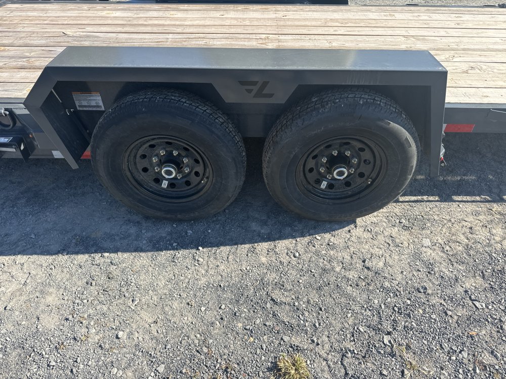 83"x22' lamer Equipment