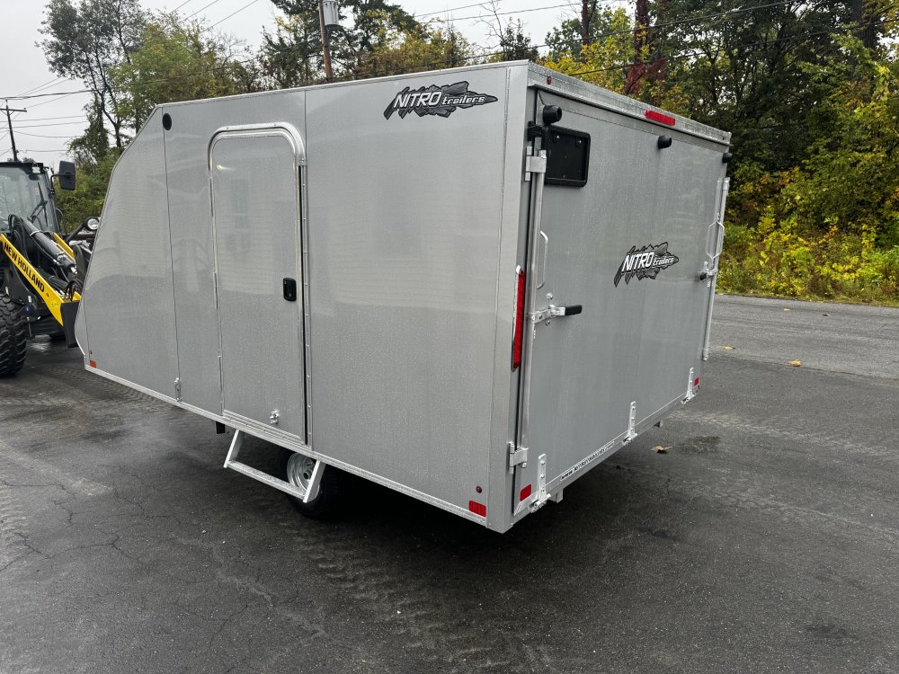101"x12' nitro Snowmobile