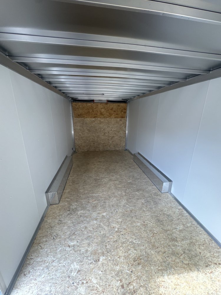 8.5'x20' Xpress Enclosed Cargo