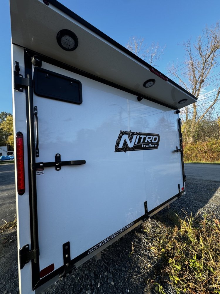 101"x14' nitro Snowmobile