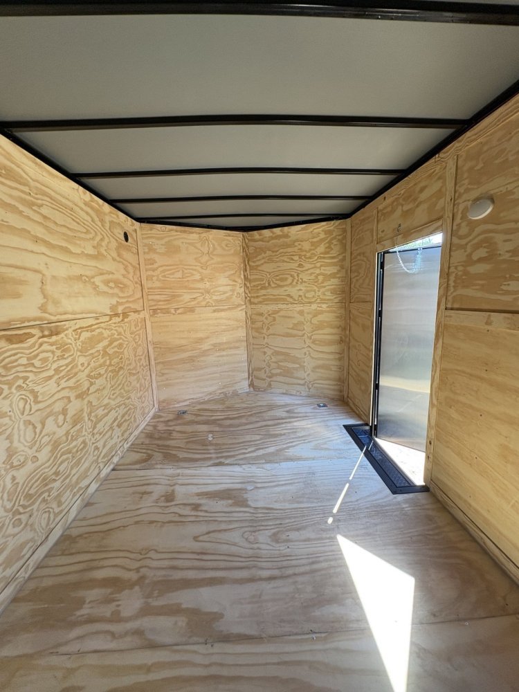 8.5'x26' Quality Cargo Enclosed Cargo