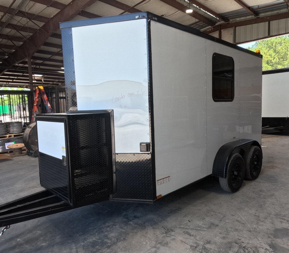 6'x12' Quality Cargo Fiber Splicing Trailer