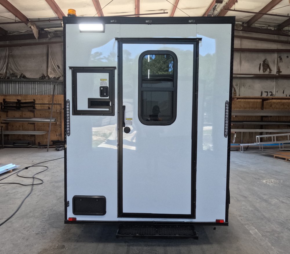 6'x12' Quality Cargo Fiber Splicing Trailer