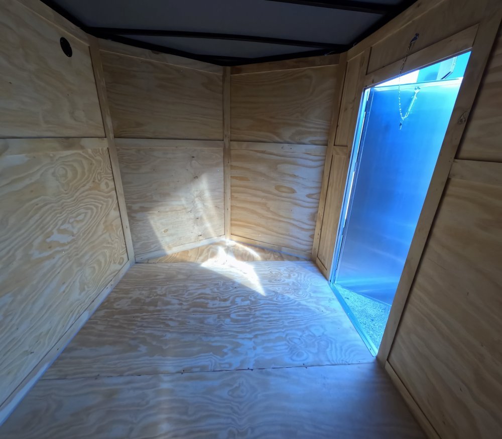 7'x Quality Cargo Enclosed Cargo