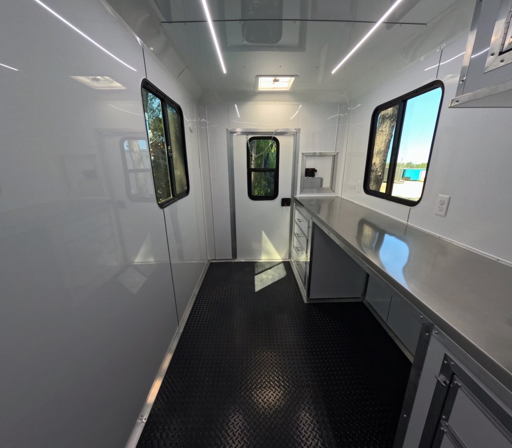 6'x10' Quality Cargo Fiber Splicing Trailer