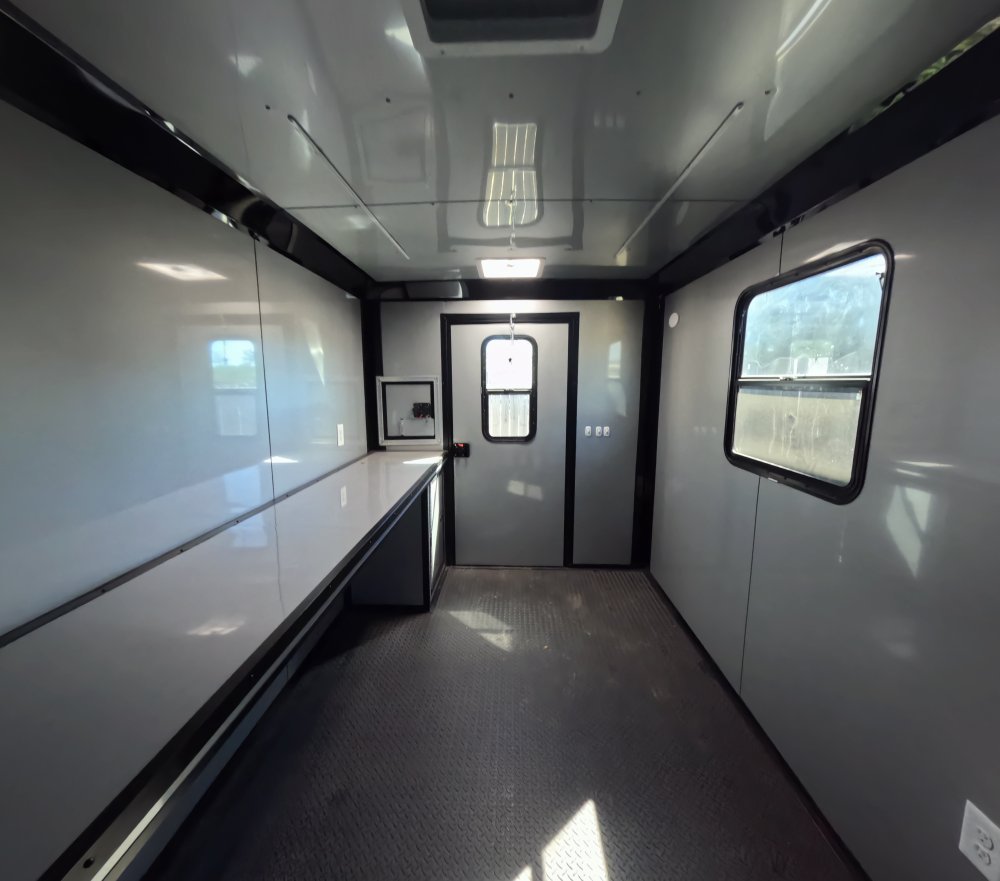 7'x12' Quality Cargo Fiber Splicing Trailer