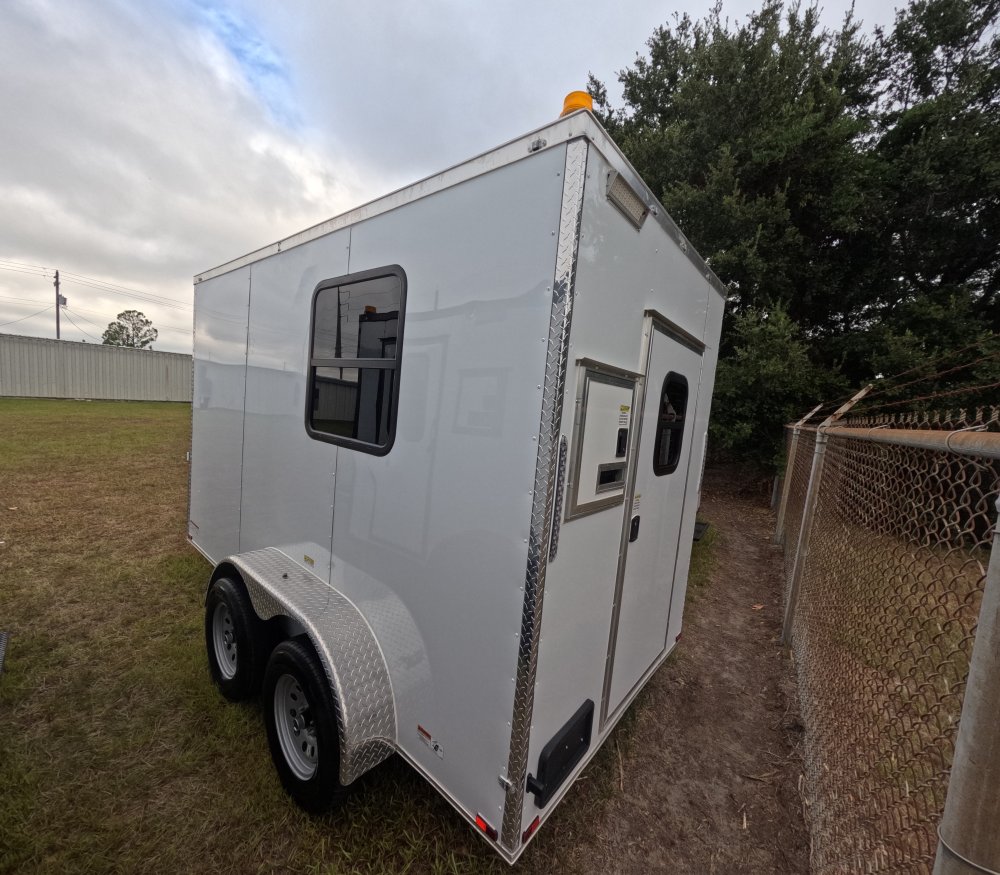 6'x12' Quality Cargo Fiber Splicing Trailer