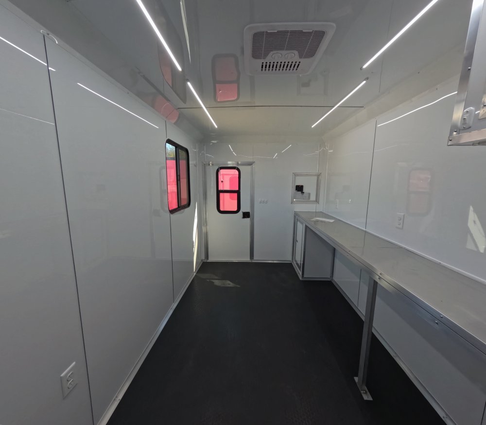 7'x12' Quality Cargo Fiber Splicing Trailer