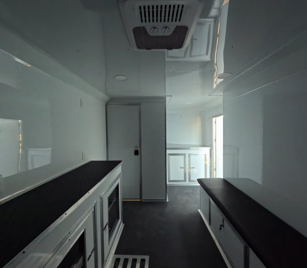 8.5'x18' Quality Cargo Bathroom Trailer