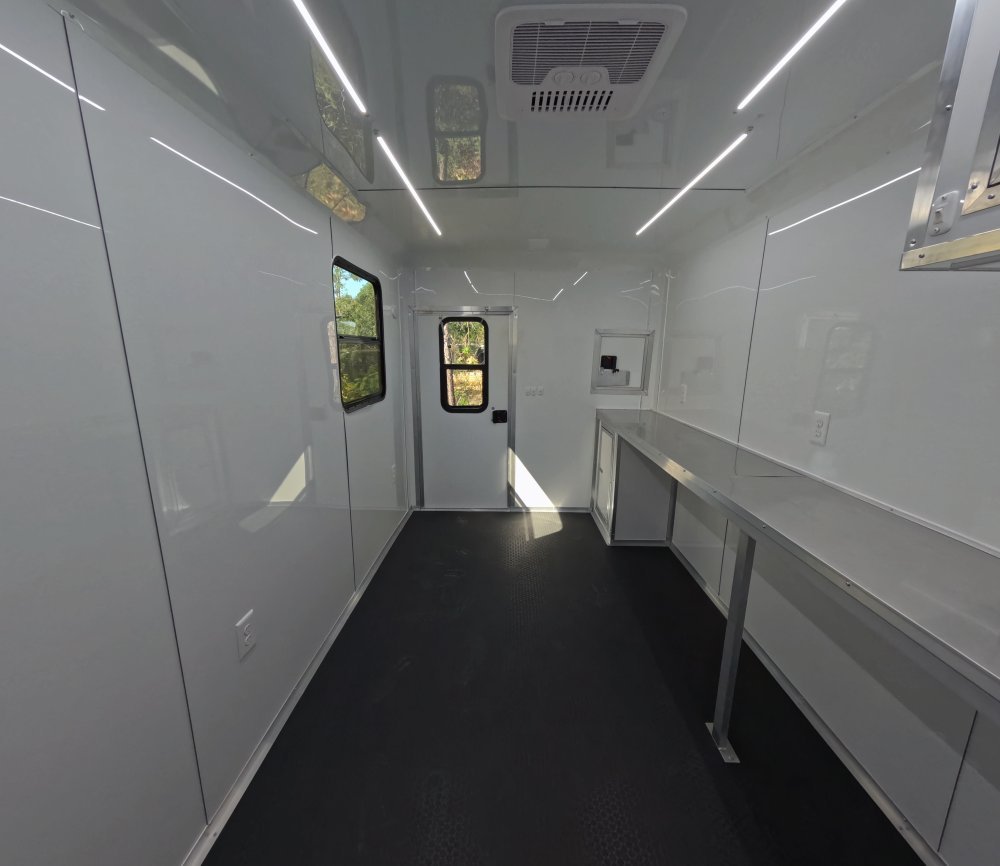 7'x12' Quality Cargo Fiber Splicing Trailer