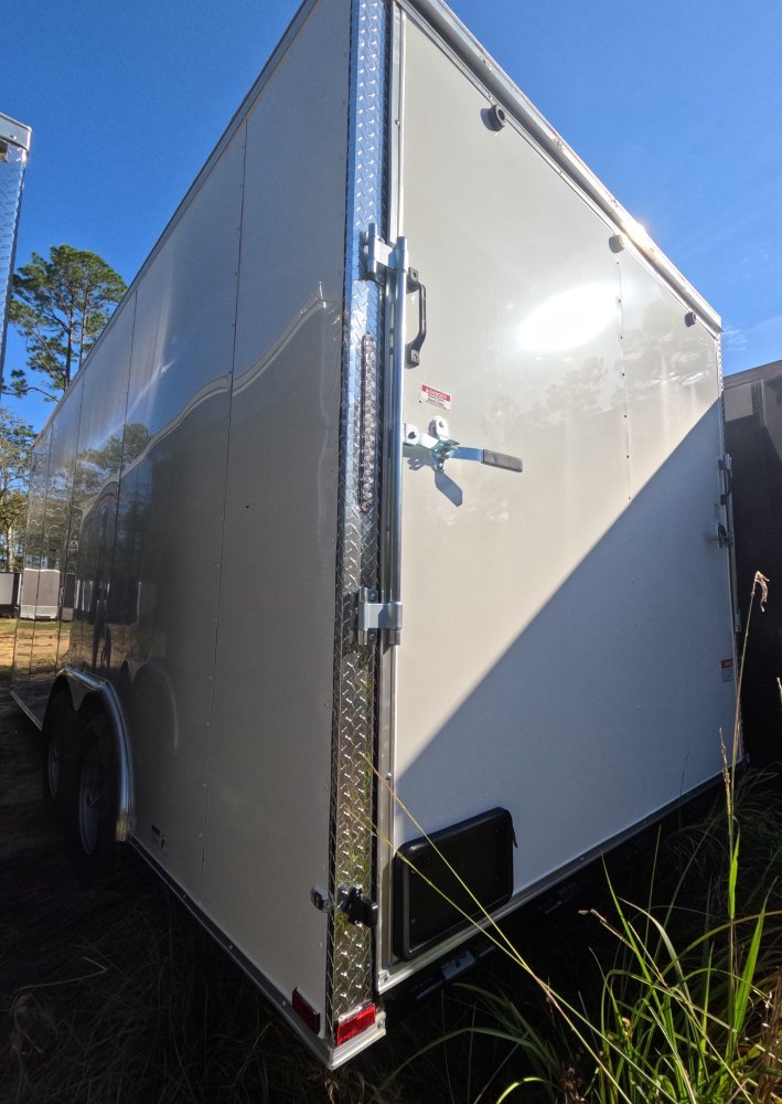 8.5'x18' Quality Cargo Enclosed Cargo