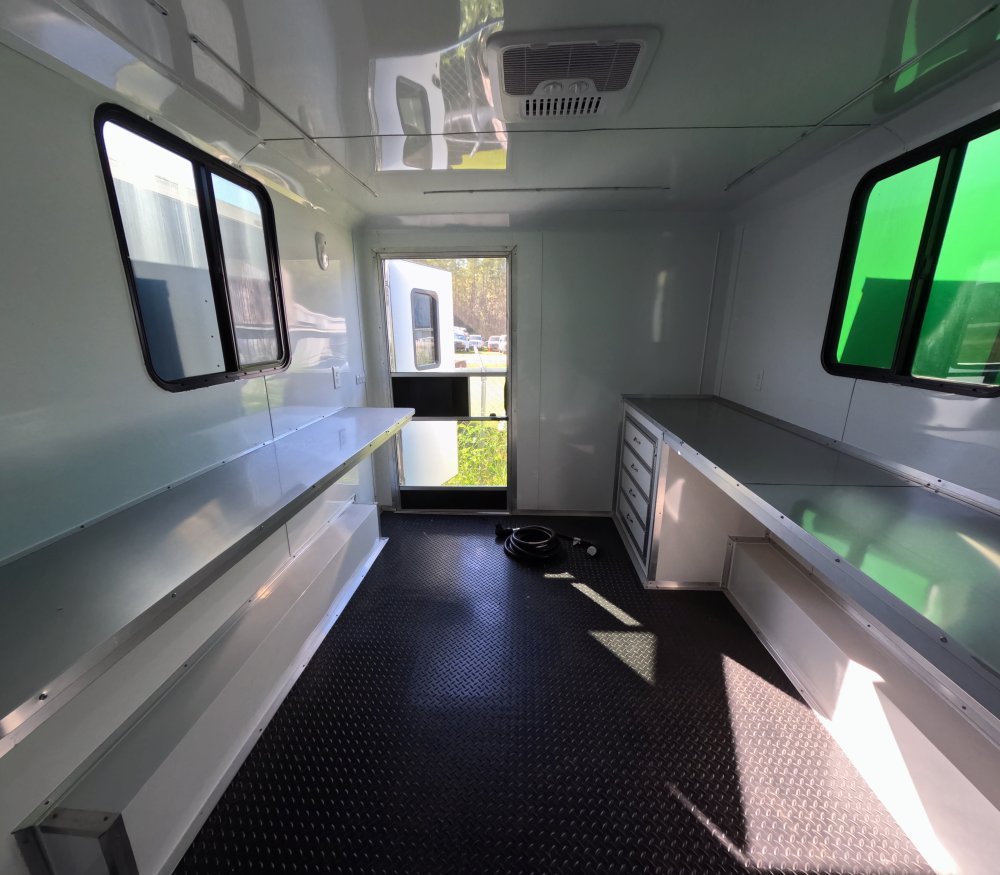 8' 5"x12' Quality Cargo Fiber Splicing Trailer