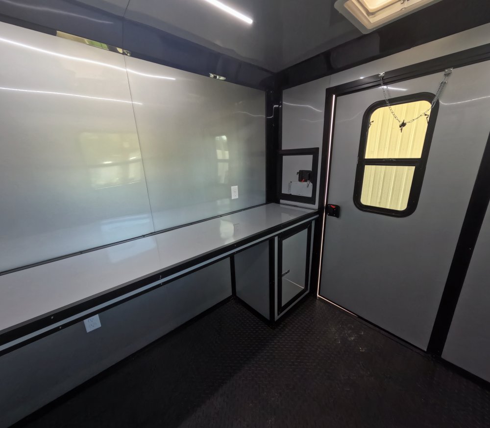7'x10' Quality Cargo Fiber Splicing Trailer