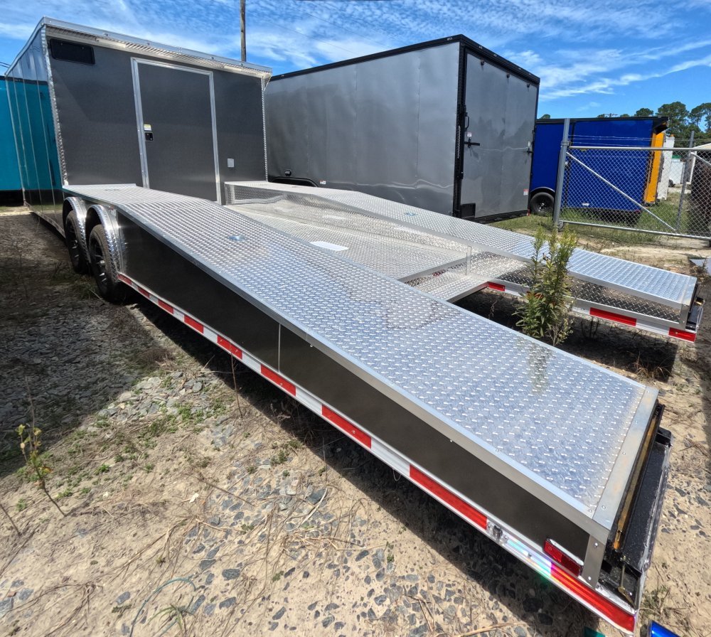 8' 5"x30' Quality Cargo Enclosed Cargo
