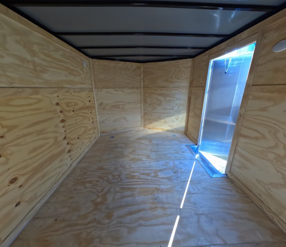 8.5'x22' Quality Cargo Enclosed Cargo