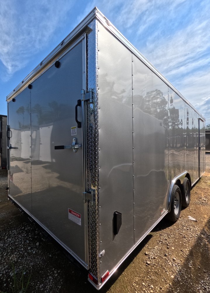 8' 5"x22' Quality Cargo Enclosed Cargo