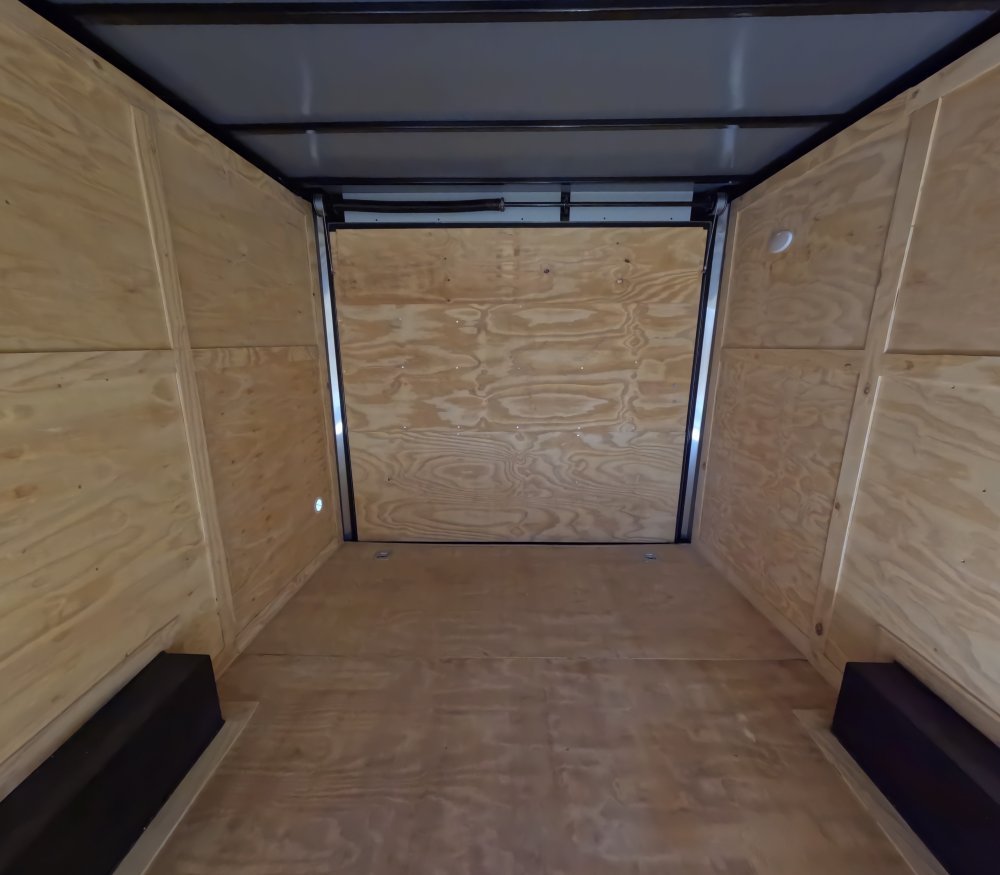 8' 5"x20' Quality Cargo Enclosed Cargo