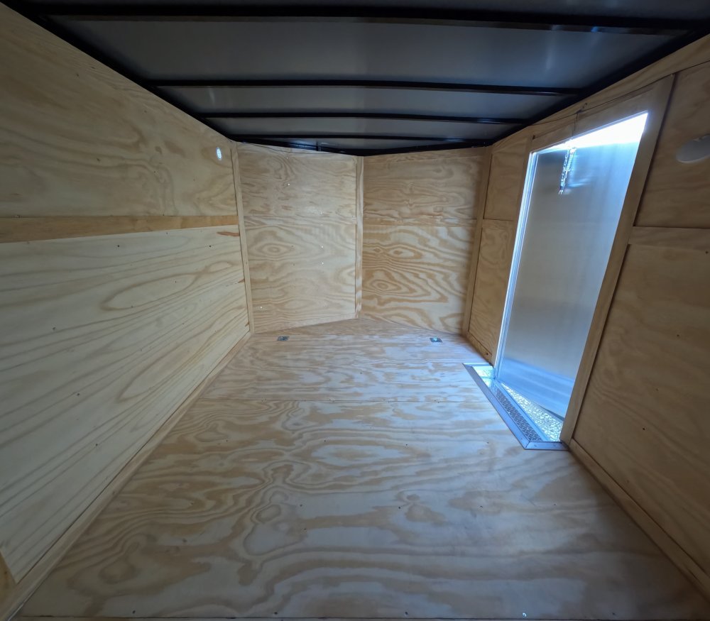 8' 5"x20' Quality Cargo Enclosed Cargo