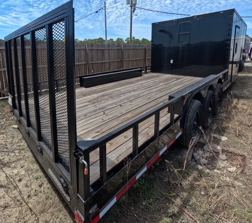 8' 5"x34' Quality Cargo Enclosed Car Hauler