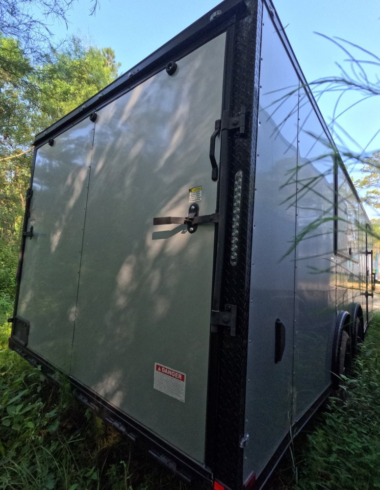 8' 5"x22' Quality Cargo Enclosed Cargo