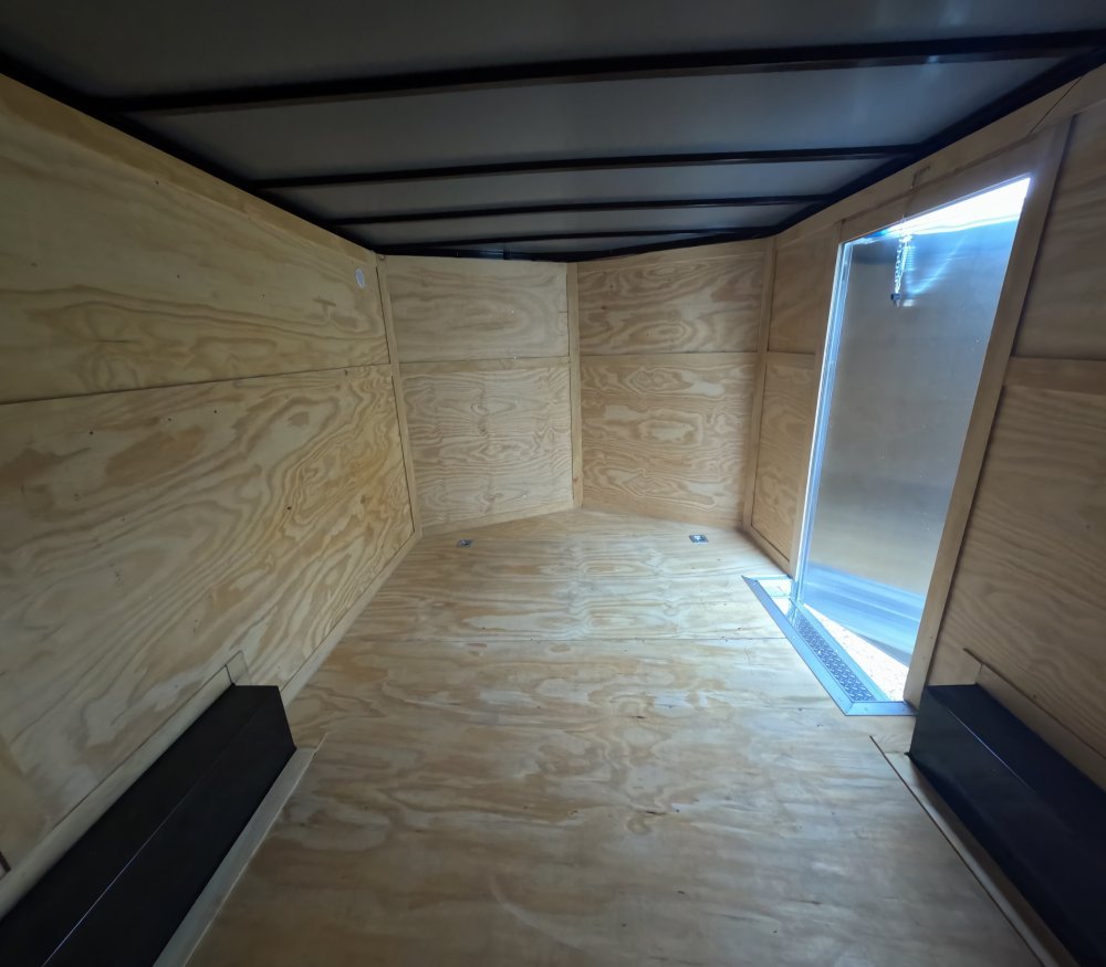 8' 5"x16' Quality Cargo Enclosed Cargo