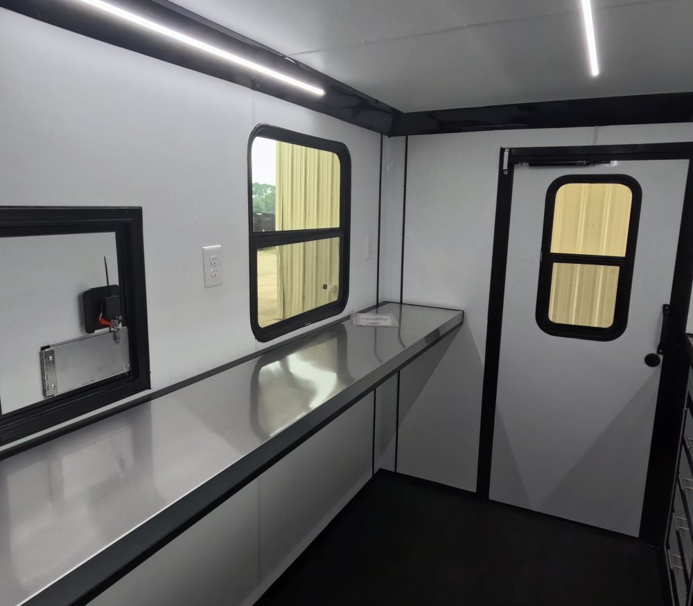 7'x12' Quality Cargo Fiber Splicing Trailer