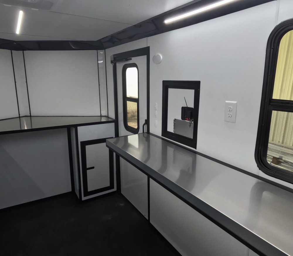 7'x12' Quality Cargo Fiber Splicing Trailer